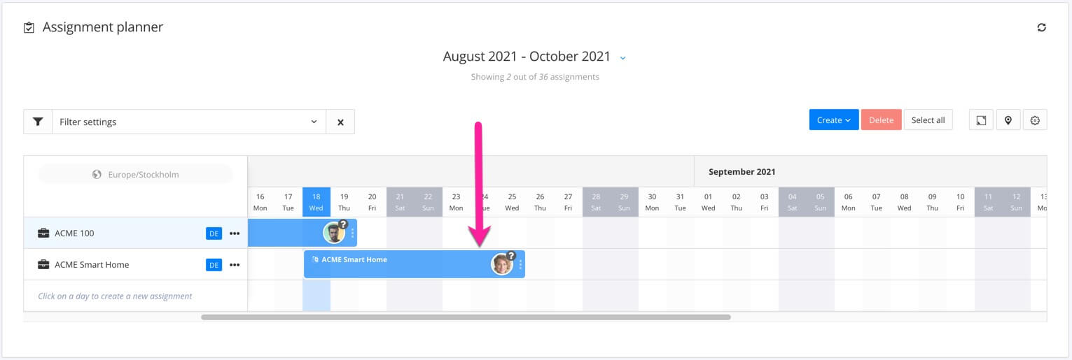 Planner timeline shows a table with days as columns and assignments in rows.